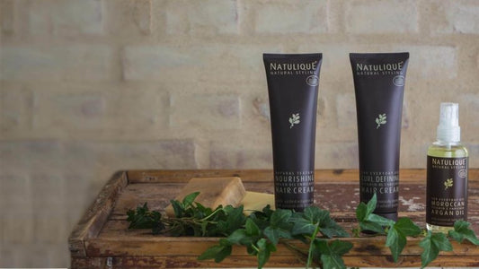 Natulique curl defining hair cream