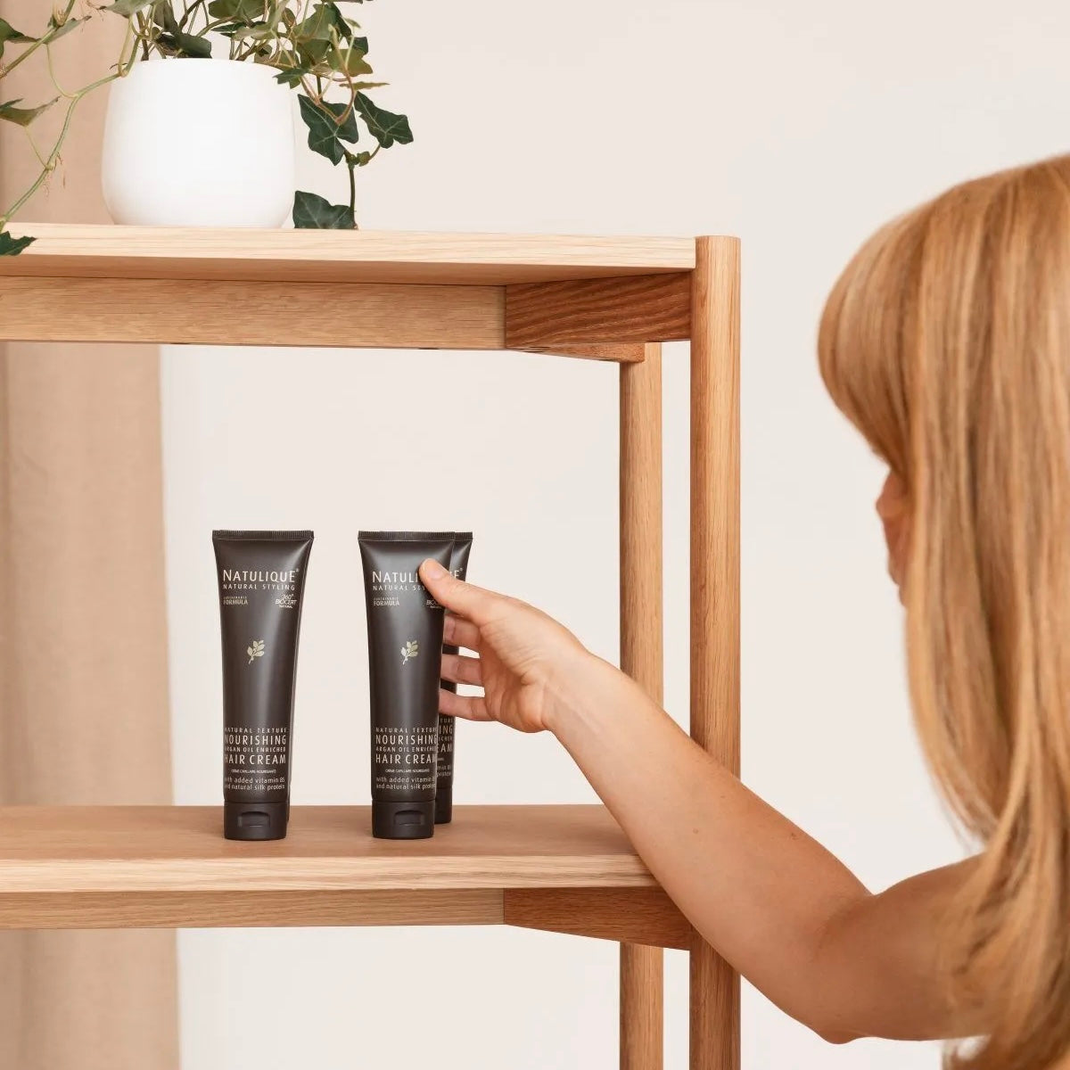 Natulique Nourishing Hair Cream
