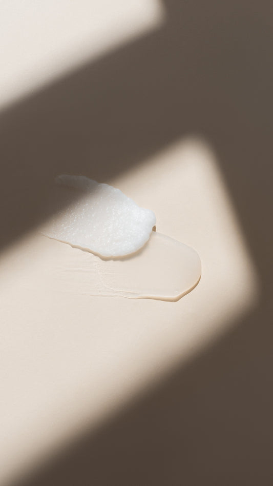 Wat is het verschil tussen natuurlijke en biologische haarverzorging