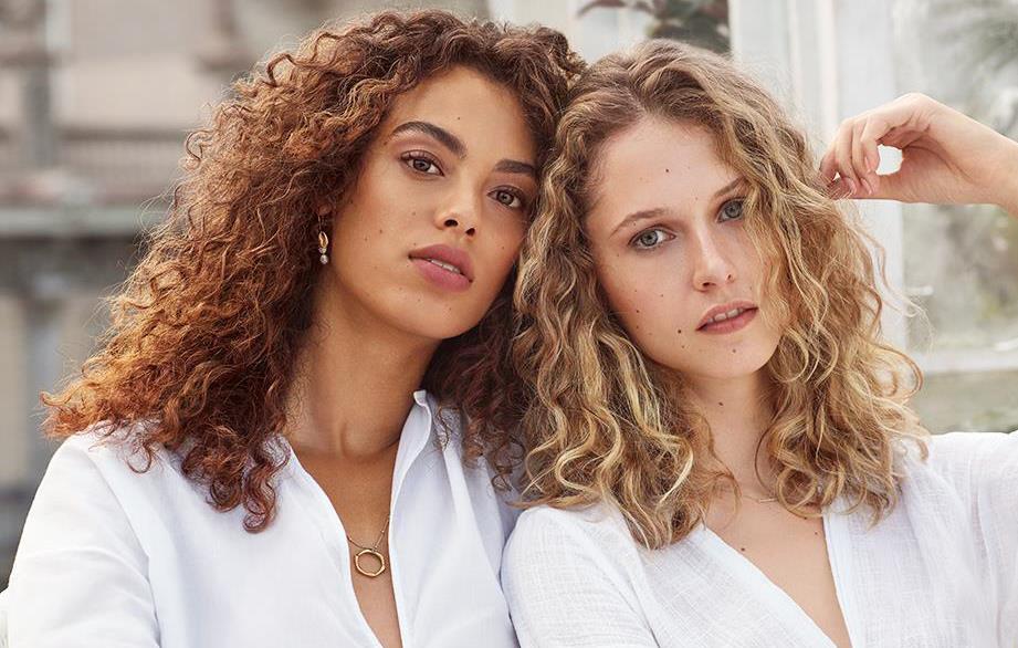 Natuurlijke leave-in conditioner voor krullen